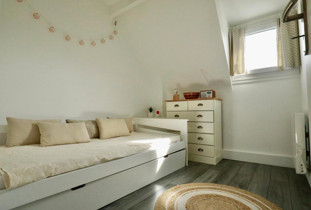 Appartement De L'Hippodrome Avec Deux Chambres 도빌 외부 사진